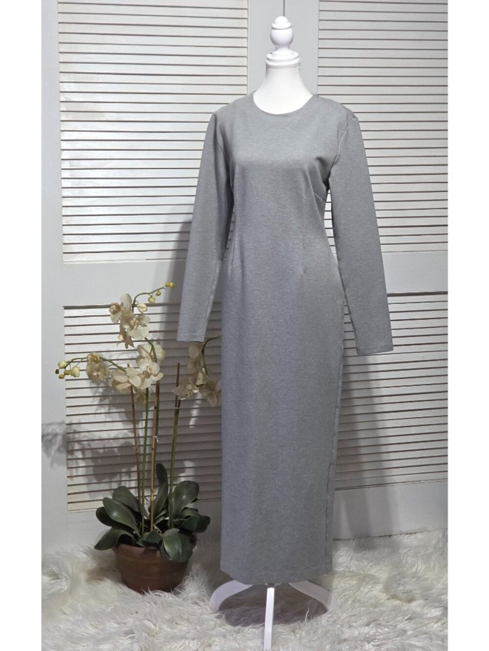 Karen Millen Gray Long-Sleeve Fitted Midi Dress With Back Zip Detail Size L 3849